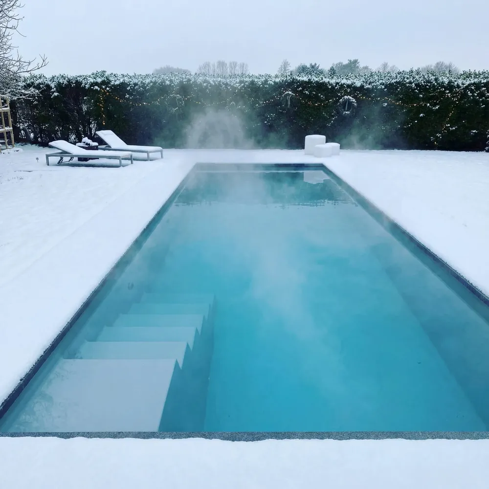 PoolFab-Pool im Winter mit Abdeckung, Bild 1